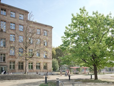 Sek Rosental Pausenplatz 2