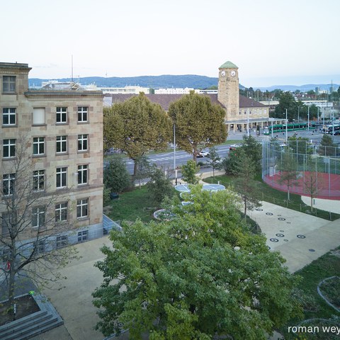 Sek Rosental Pausenplatz 4. Vergrösserte Ansicht